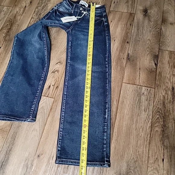 Wide Leg Denim Jeans - Picture 7 of 9